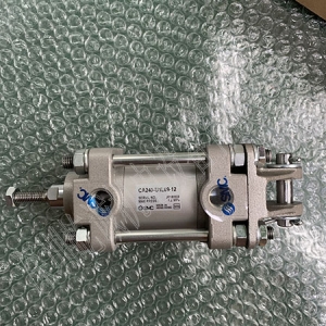 日本SMC原装正品气缸CA240-U1L09-12